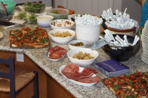 spread of food (photo by LdV)