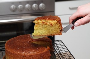 lemon pound cake, photo by Laurens de Vries of www.laurens.com