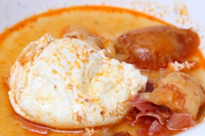 poached egg in garlic and chorizo soup (before filling the rest of the bowl), photo by LdV