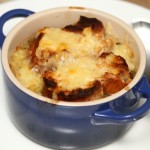 onion soup with bread and cheese