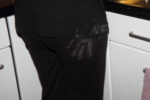 This is why I usually wear an apron, cleaning my flour-filled hand on black clothes isn't ideal.